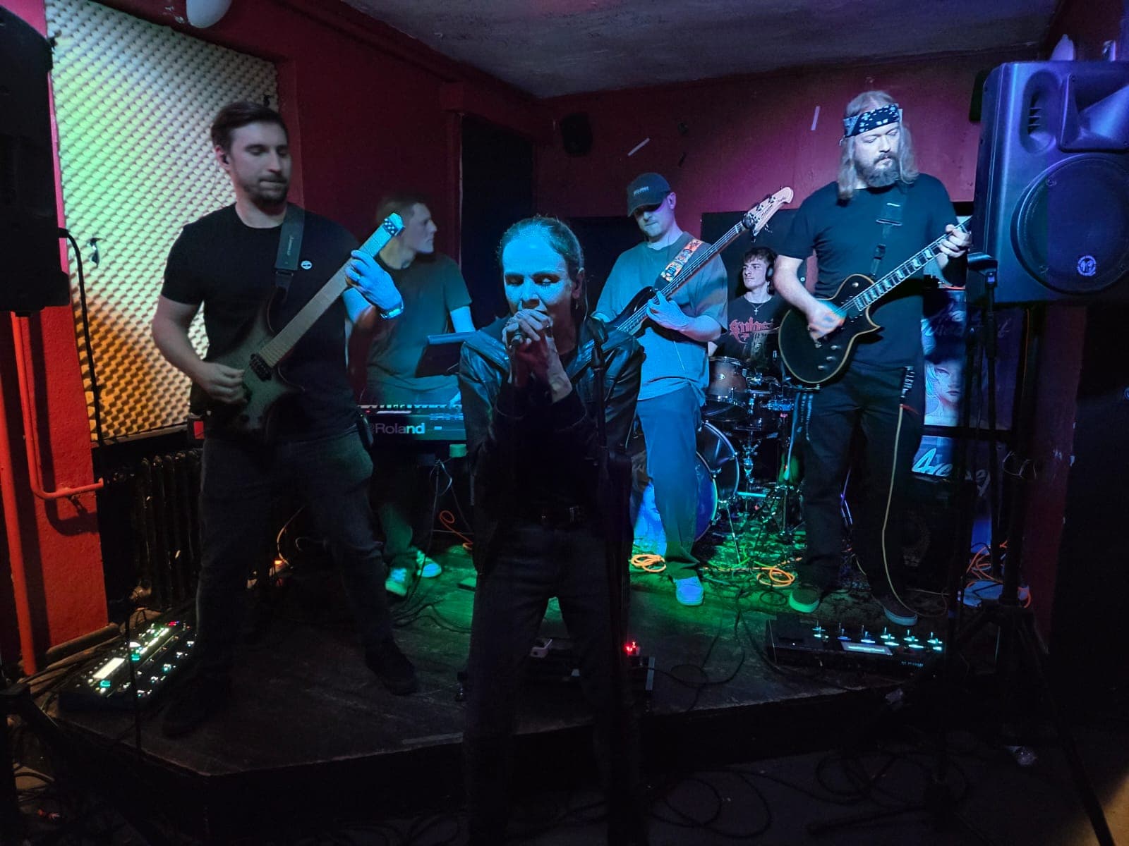 Between The Seasons - f2bce38b-23f2-4eac-873f-68757e484e55